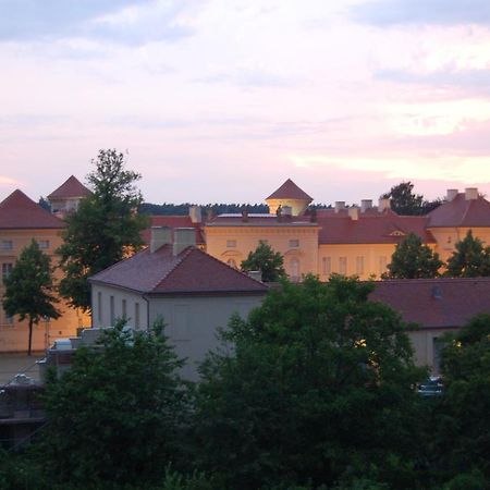 Schloss-Und Seeblick Apartment Rheinsberg Luaran gambar